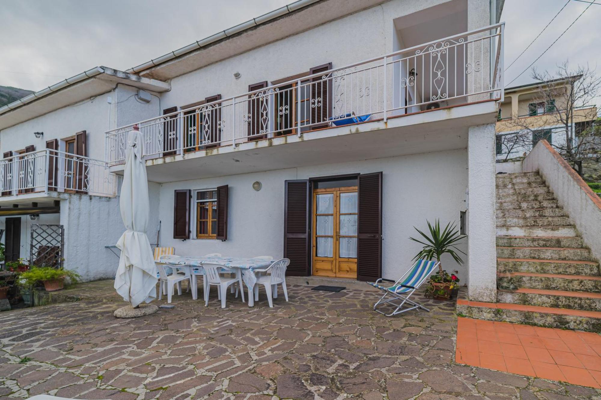 Appartamenti Casa Sant'Andrea - Goelba المظهر الخارجي الصورة