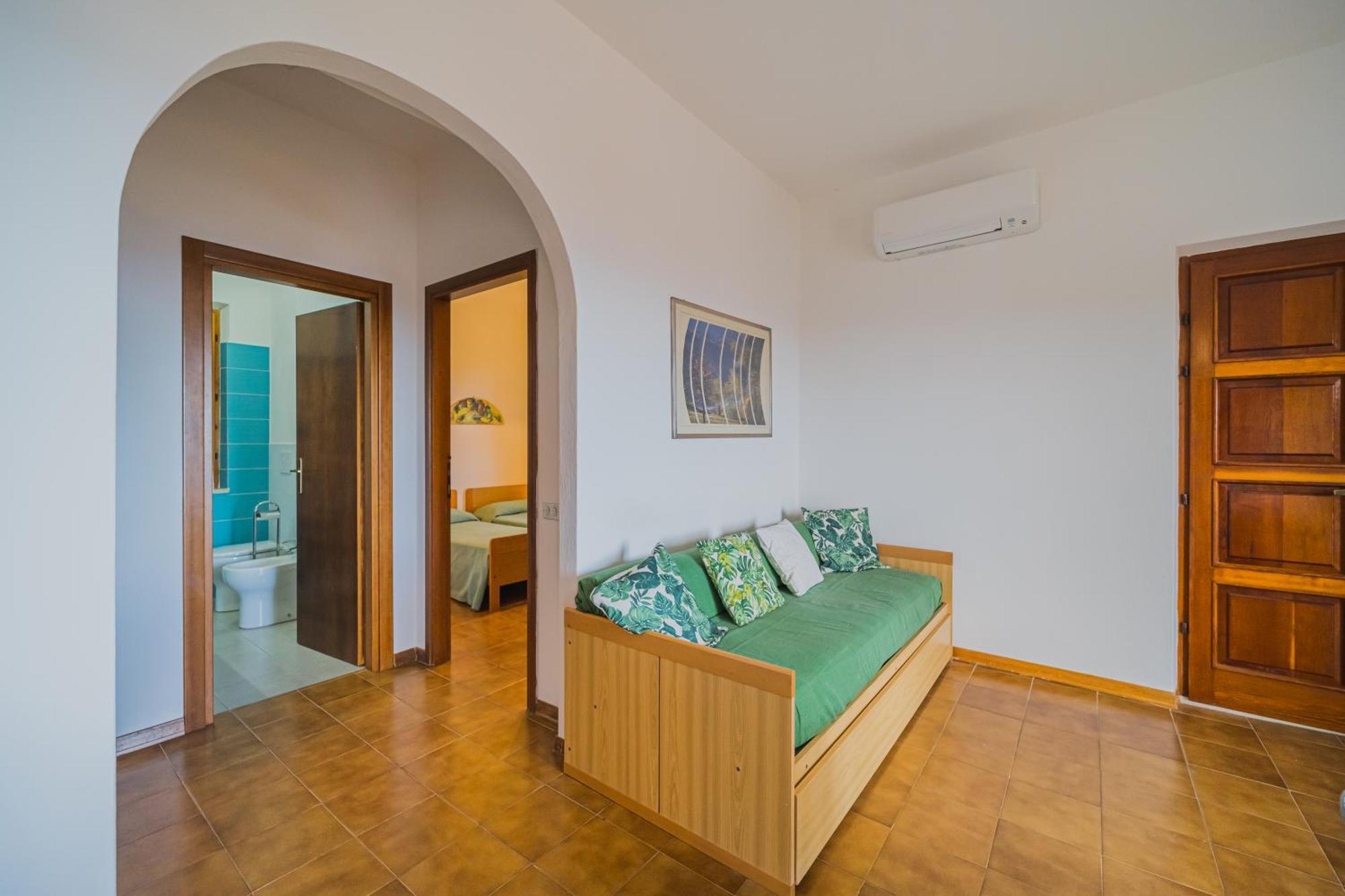 Appartamenti Casa Sant'Andrea - Goelba المظهر الخارجي الصورة